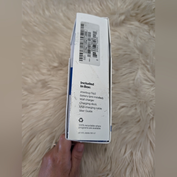 LIVELY Jitterbug Flip2 - Flip Cell Phone for Seniors - Picture 4 of 6